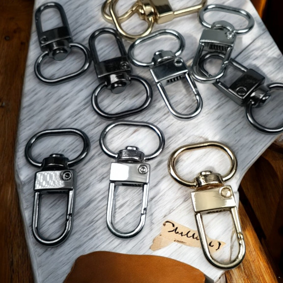 1,5 cm Kilit Kanca - Papağan Kanca - Yaylı Döner Kanca A 546