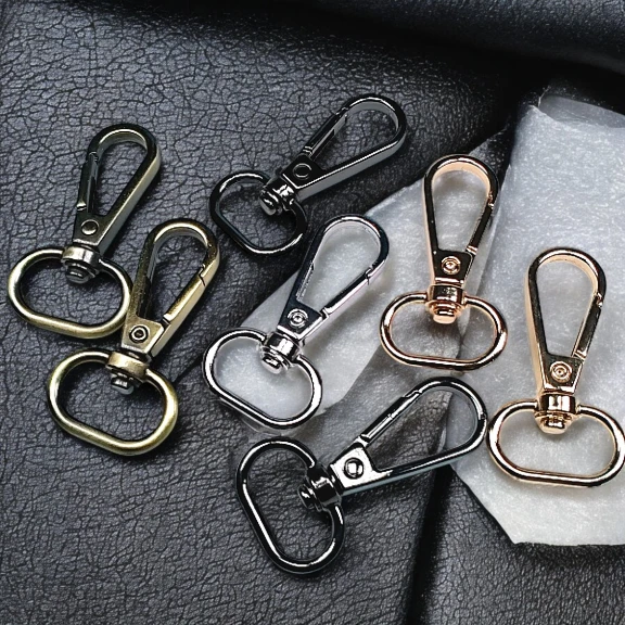 25 mm Almond Hook - Parrot Hook - Spring Swivel Hook A 549