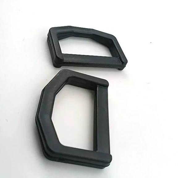 3 cm Plastik D Toka - D Halka, hafif ve dayanıklı plastik malzemeden üretilmiş, çanta ve aksesuar kullanımı için ideal