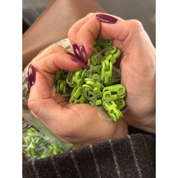 Two Hole Metal Stopper 4.5 mm Hole Diameter Pistachio Green Aesthetic Model - Zinc Alloy Stopper CGT0001PROMO