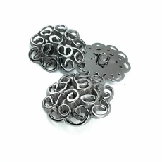 Ayaklı Düğme Dekoratif Desenli Kaban 25 mm - 40 boy E 832