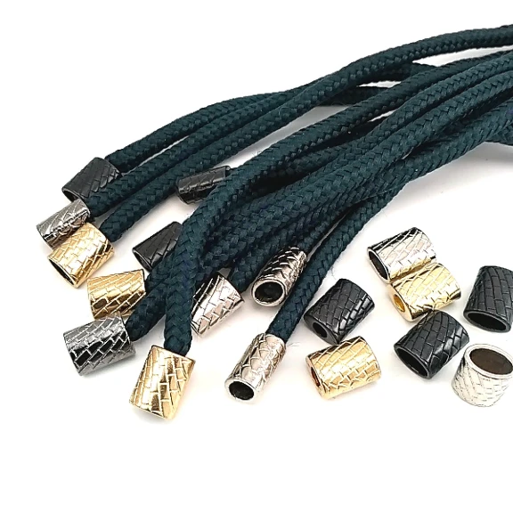 Desenli Model Metal Bağ Ucu 4 mm Kordon Girişli Zarif ve Şık Model E 1508