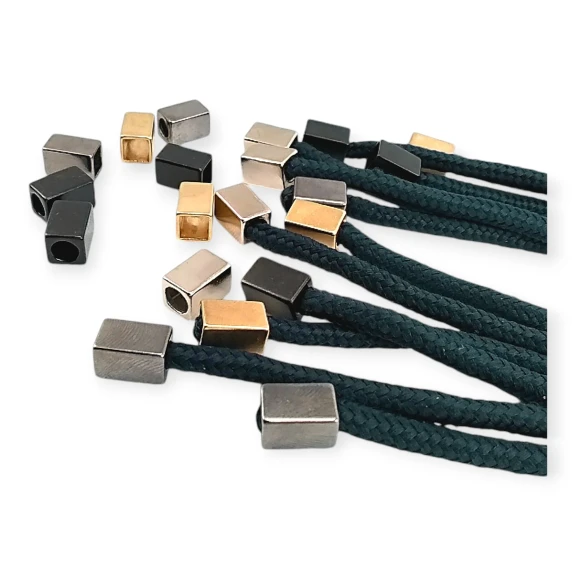 Bağucu Dikdörtgen Şekil  7 x 11 mm Giriş 5 mm E 1695