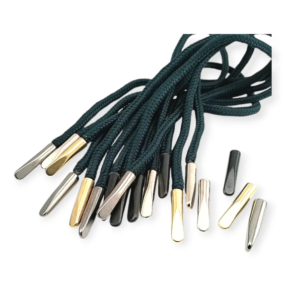 Zarif Model Metal Bağ Ucu 4,5 mm Kordon Girişli Şık Model E 2073