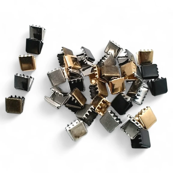 Kıstırma Bağucu 11 mm x 8.4 mm - Kapalı Kenarlı Kıstırma Bağ Ucu Pirinç DGK0010K