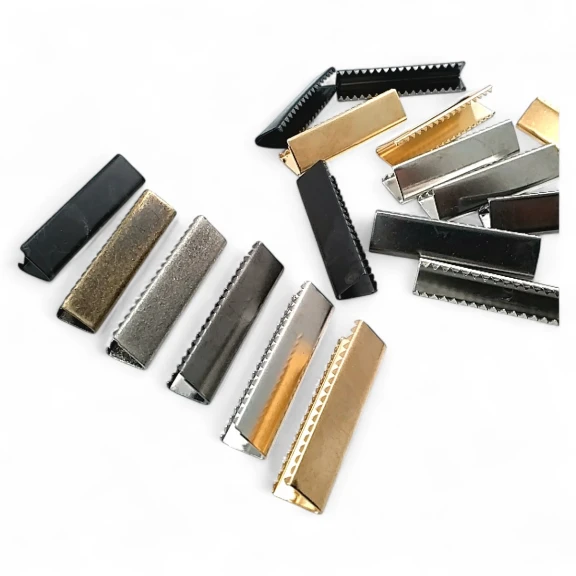 Kıstırma Bağucu 30 mm x 8.4 mm- Açık Kenarlı Kıstırma Bağ Ucu Pirinç DGK0030