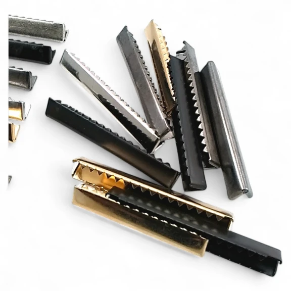 Pinch Cord End 61.7 mm x 8.5 mm - Closed Edge Pinch Cord End Brass DGK0060K