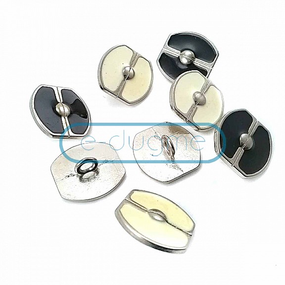 Retro Design And Enamel Footed Button 17 mm - 27 Size D 0009