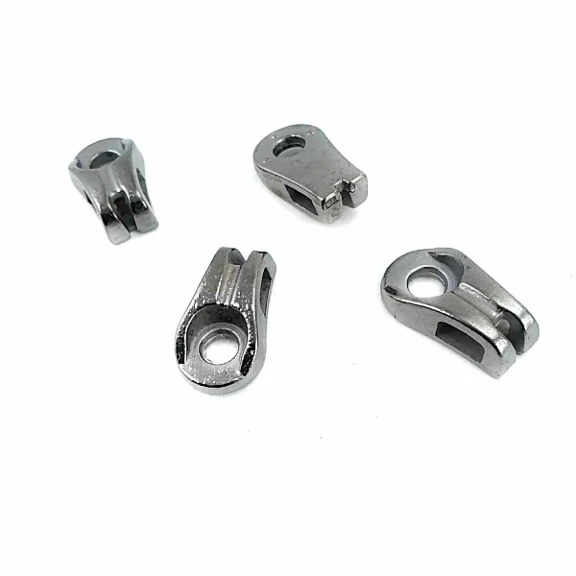 19 x 11 mm Length 5 mm Diameter Metal Connector B0025