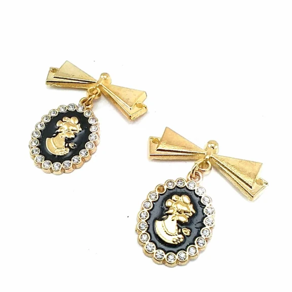 Bayan Yüzü Altın Renk Madalya Tipi Broş BRS0003