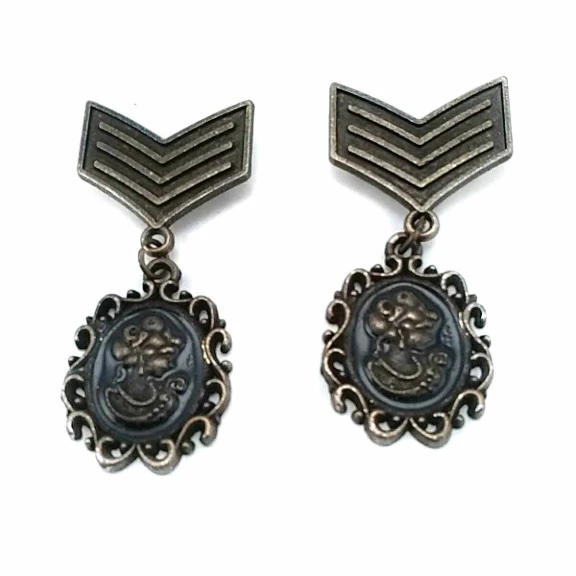 Armalı Madalya Tipi Broş BRS0004