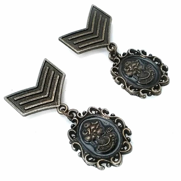 Armalı Madalya Tipi Broş BRS0004