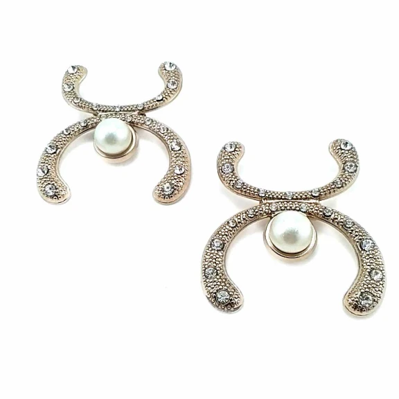 Stylish Gold Color Metal Brooch with Stone BRS0013