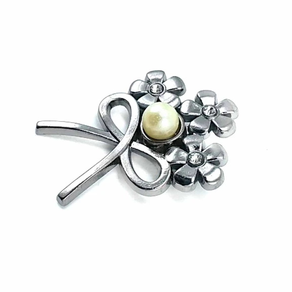 Çiçek Demeti  Fiyonk Tipi Gümüş Renk Broş BRS0020