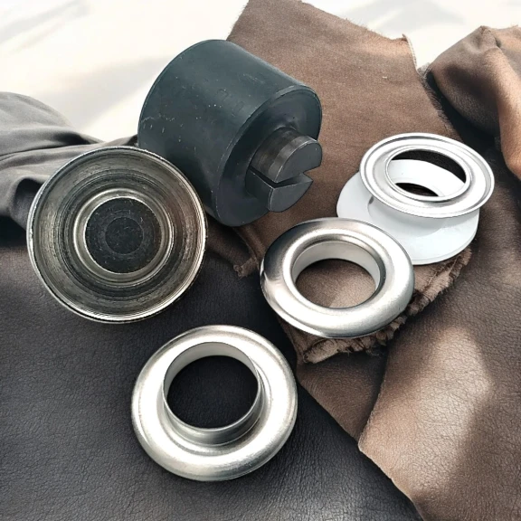 31 Kuşgözü Kalıbı Kendinden Delmeli 17 mm Kuşgözü Çakma Kalıbı KLP0031D