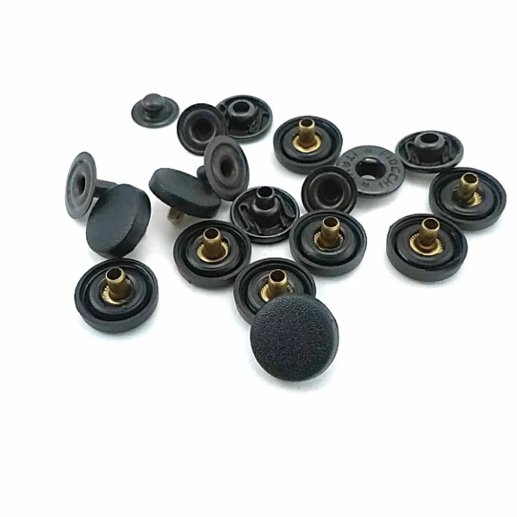 12 mm 20L / 15/32" Black Plastic Snap Fasteners C0007