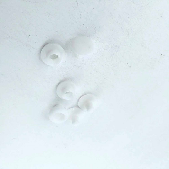 Beyaz Plastik Çıtçıt Düğme 9 mm 14 boy C0010