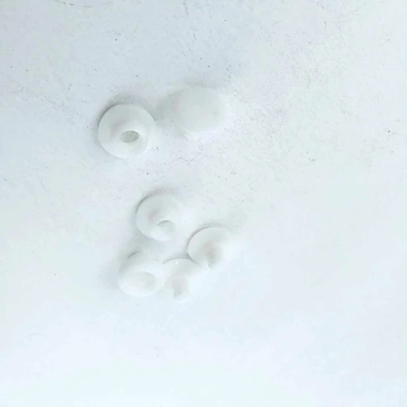 Beyaz Plastik Çıtçıt Düğme 9 mm 14 boy C0010