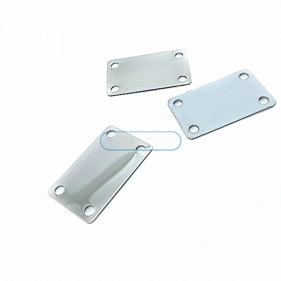 Metal 30 x 18 mm Label T0026