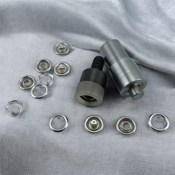 Klikıt Kalıbı - Delikli Klikıt 9,5 Çakma Aparatı KLP0095