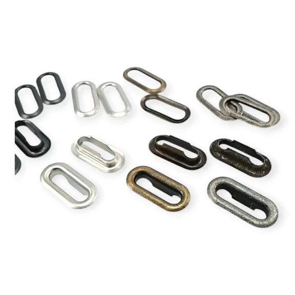 Oval Kuşgözü Pirinç 2,5 cm  K0012