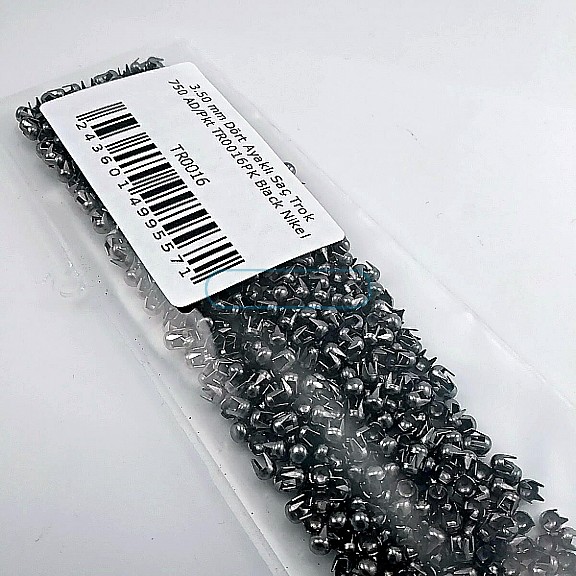 Prong Stud 3,5 mm Four Legged Black Nickel Metal Trok (750 pcs / Package) TR0016PKB