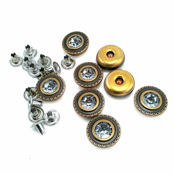 Rhinestone Rivet 15 mm 24 L R0018