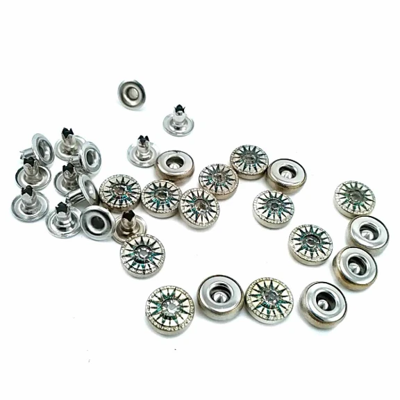 Cam Taşlı Güneş Tasarımlı Rivet 10 mm 16 boy  R0032