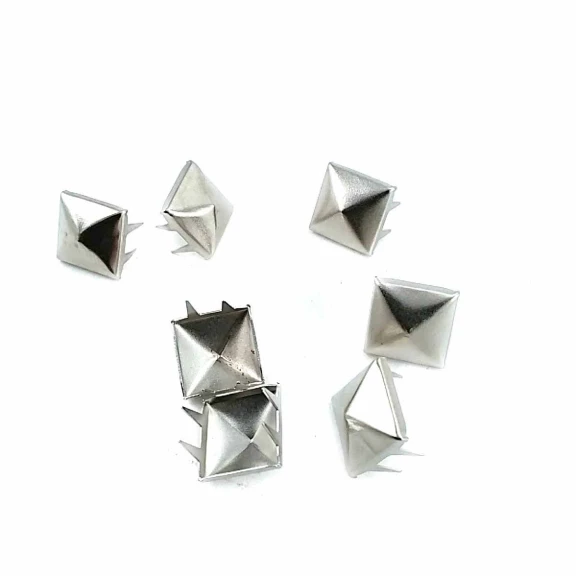 Kare Saç 10 mm Trok ( 4 Bacaklı )  TR0014