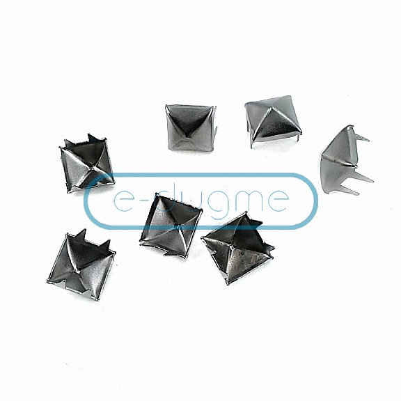 Pyramid Shape 8 mm Punk Spikes Spots  Studs  (250 Pcs / Package) TR0018