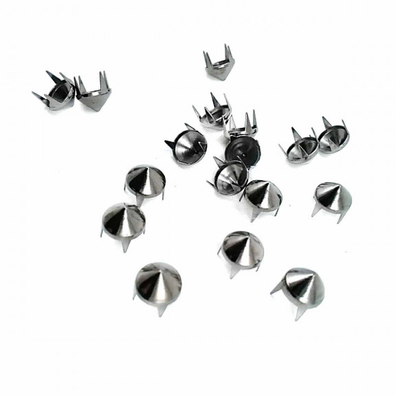 7,5 mm Punk Spikes Spots Conical  Studs (250 Pcs/Pack) TR0020