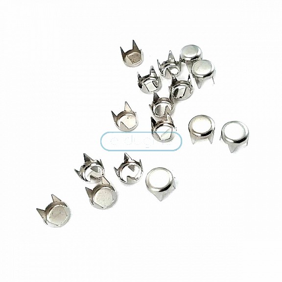 5.50 mm Metal Prong Stud With 4 Prong  (250 pcs / Package) TR0029