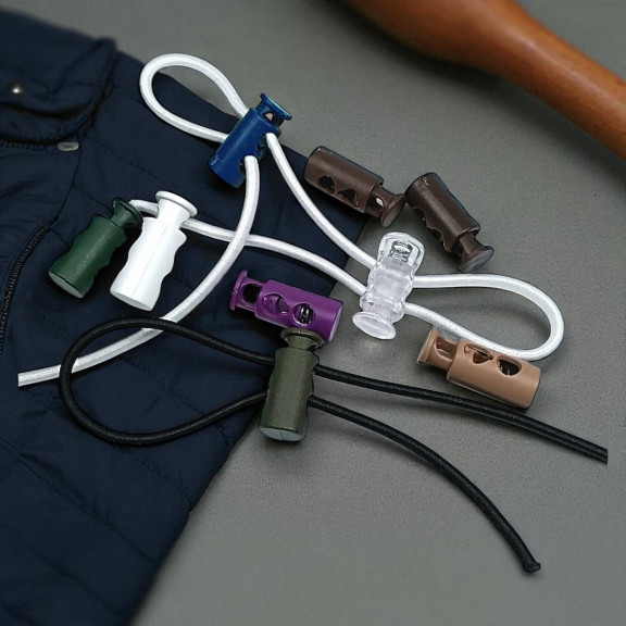 İki Delikli Plastik Stoper 4 mm Delik Çaplı Üstten Basmalı - Sade Model H004416