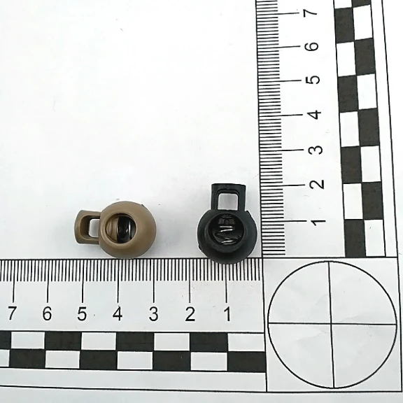 Plastik Stoper Tek Delikli 5,5 mm Kordon Girişli (500 Ad/Paket)  H005001