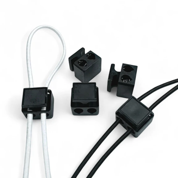 İki Delikli Plastik Stoper 5 mm Delik Çaplı Üstten Basmalı Stoper H008505