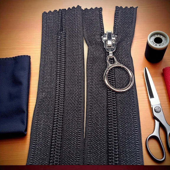 37 cm Tip 10 Naylon Mont Fermuarı – Açık Uçlu (Separe) ZPHSN0037T10