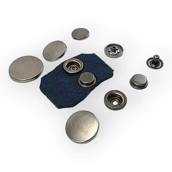 Mont Çıtçıt Düğme Zamak Çıt Çıt İtalyan Stil Deluxe Serisi 503 DLX00503Z