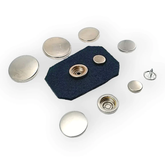 Mont Çıtçıt Düğme İtalyan Stil Zamak Çıt Çıt Deluxe Serisi 503C DLXC00503Z