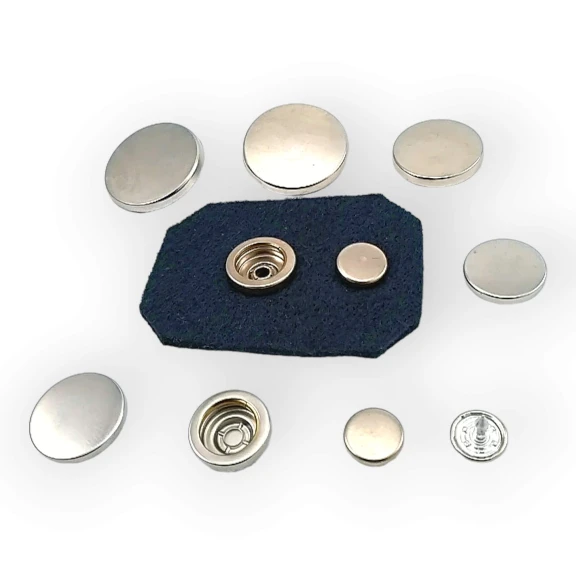 Mont Çıtçıt Düğme İtalyan Stil Zamak Çıt Çıt Deluxe Serisi 503C DLXC00503Z