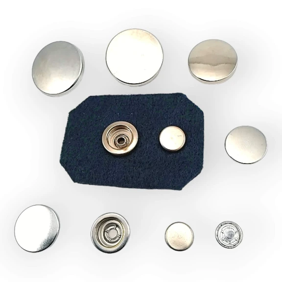 Mont Çıtçıt Düğme İtalyan Stil Zamak Çıt Çıt Deluxe Serisi 503C DLXC00503Z