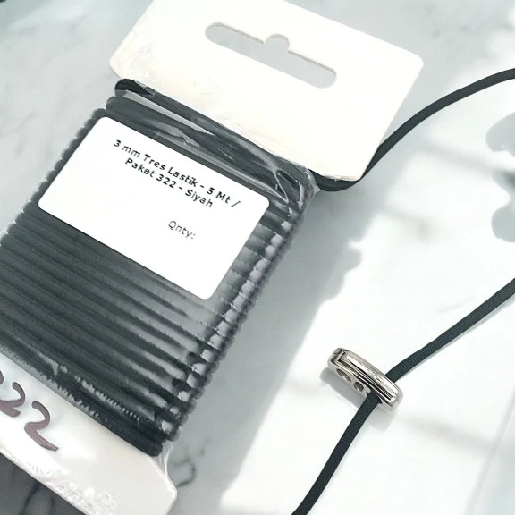 Yuvarlak Lastik Siyah  3 mm Tres Lastik 5 mt  LYV0005PK322
