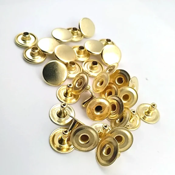 61 Rivet 15 mm Kapak / 7 mm Bacak Pirinç Perçin - 500 Adet, çanta ve deri aksesuar üretimi için ideal perçin modeli