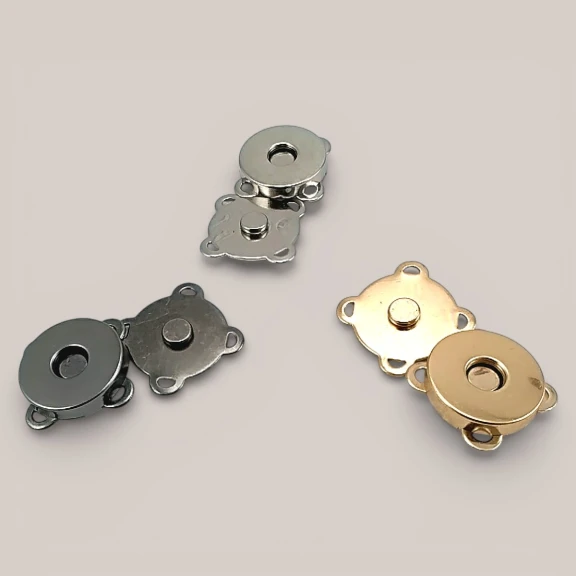 18 mm Dikilebilir Manyetik Çanta Çıtçıt Seti 25 Takım (50 Parça) 10132DIKPK25