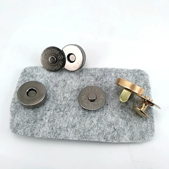 18 mm Tek Taraf Troklu Manyetik Çanta Çıtçıt Seti 25 Takım (100 Parça) 10132TekTPK25