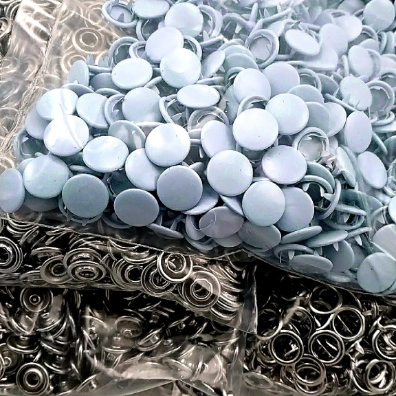 Kapaklı Bebe Çıtçıt 9,5 mm Pastel Mavisi Boyalı Paslanmaz 250 Ad/Paket C0014PromoPBlue