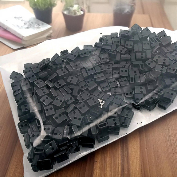 Dikilebilen Bağ Ucu Promosyon Paket 6,5 x 8 mm Giriş 5 mm 350 Adet/Paket E 2004 PROMO