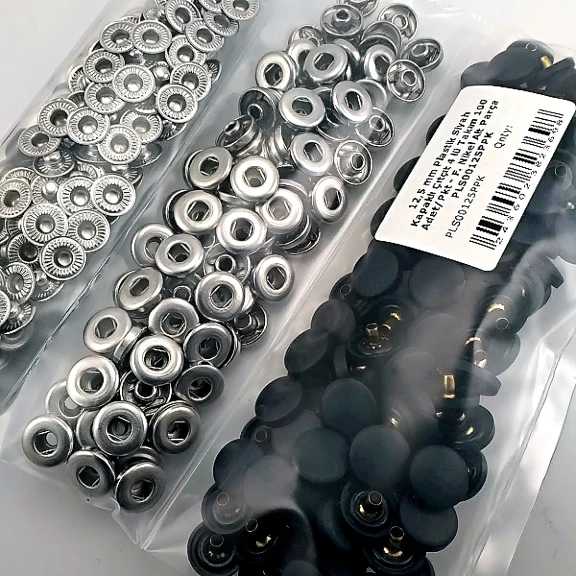 12,5 mm Çıtçıt Takımı Siyah Plastik Kapaklı - Gümüş 3 Alt Parça 100 adet/pkt ERC00125PLBlackN