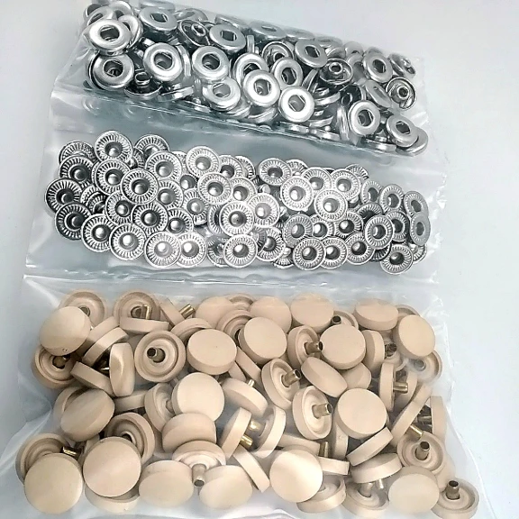 Plastik Kapaklı 12,5 mm Çıtçıt Takımı Sütlü Kahve - Gümüş 3 Alt Parça 100 adet/pkt ERC00125PLSKahve