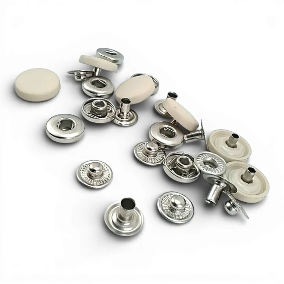 15 mm Plastik Açık Bej Kapaklı Çıtçıt Takımı 100 adet/pkt ERC0015PLAbej