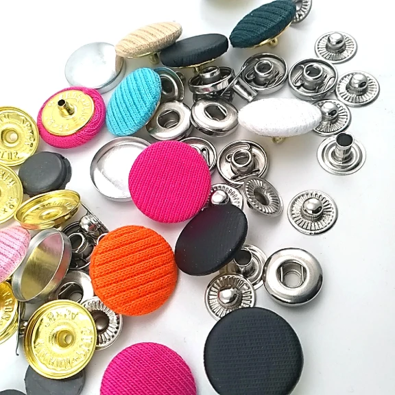 24 Boy - 15 mm Kumaş Kaplama Çıtçıt Düğme 100 Ad/Pkt – KAP0024CT